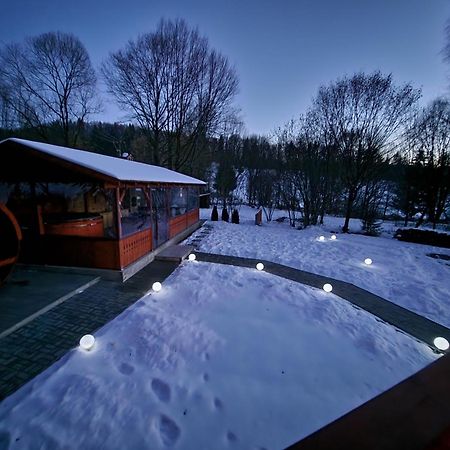 Sugopatak Kulcsoshaz Villa Izvoare  Bagian luar foto