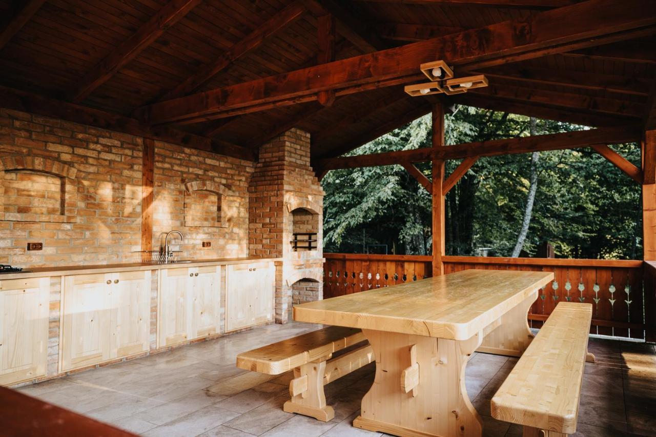 Sugopatak Kulcsoshaz Villa Izvoare  Bagian luar foto