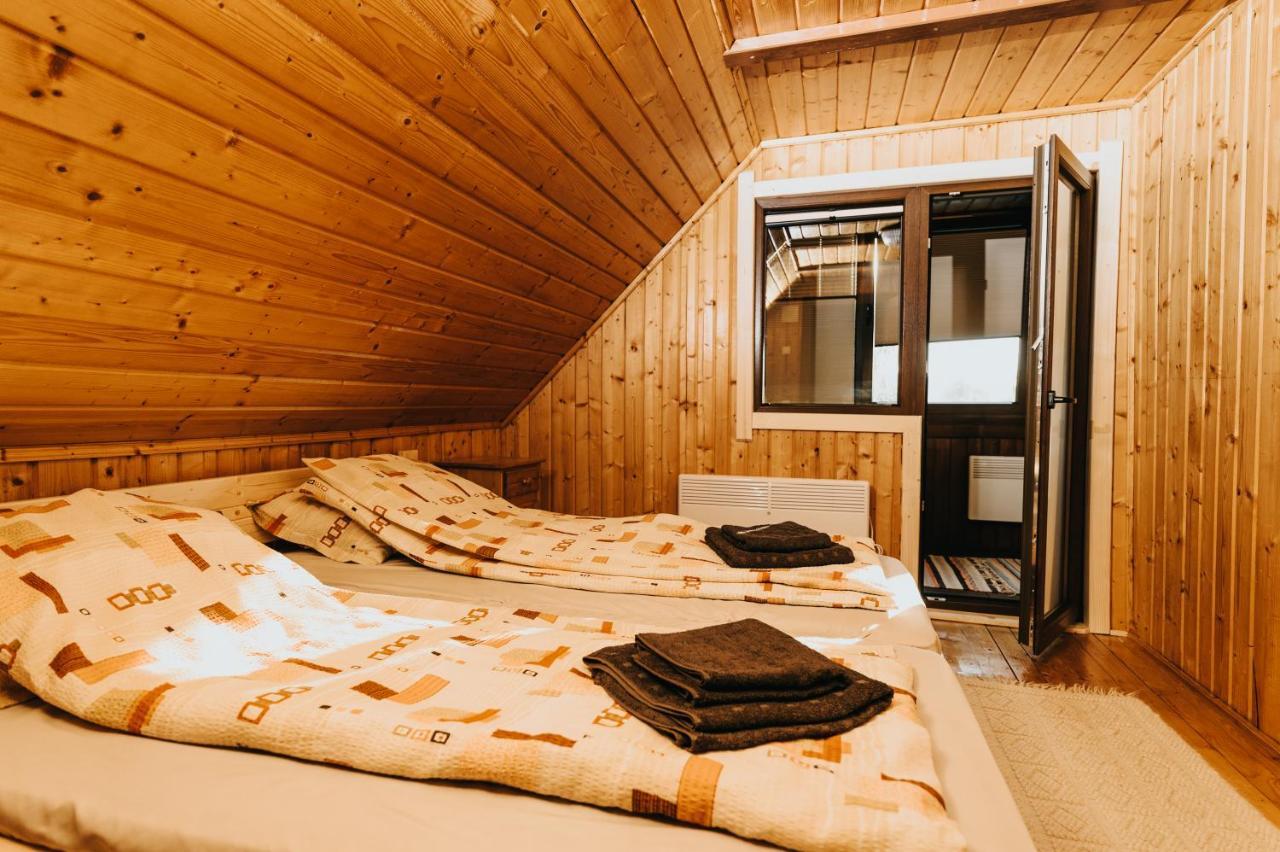 Sugopatak Kulcsoshaz Villa Izvoare  Bagian luar foto